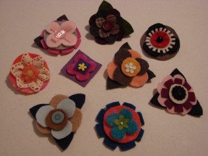 Stackable felt & fleece flowers | Craft Crossing