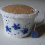teacup pincushion (1)